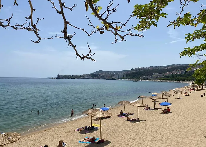 Thalassa Apartment